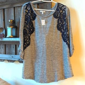 Maurices size Medium striped and lace navy & cream top